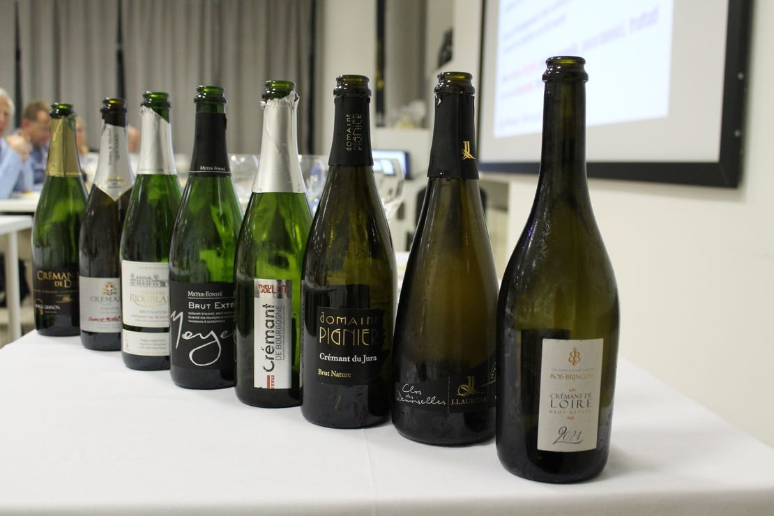 Cameriere, Crémant!
