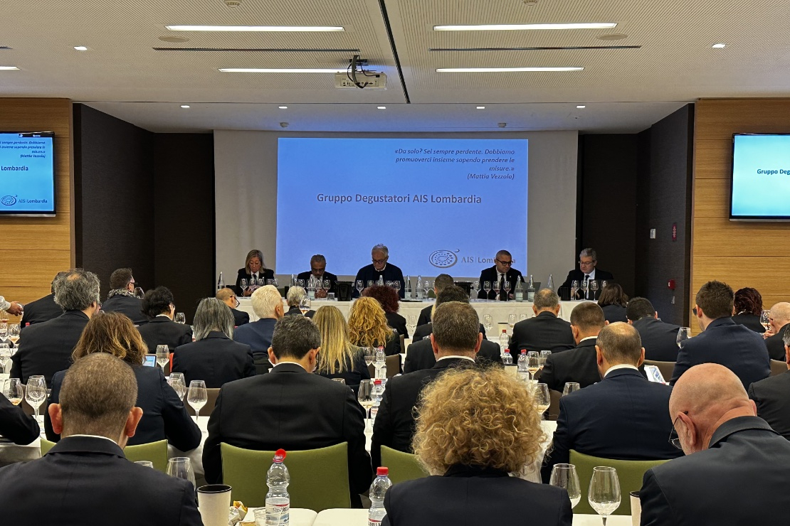 Il rosé tra territorio e tecnica: i Degustatori a lezione da Mattia Vezzola