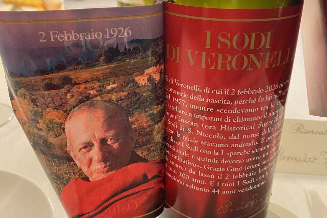 I Sodi di Veronelli, il vino che celebra i 100 anni della nascita del Maestro