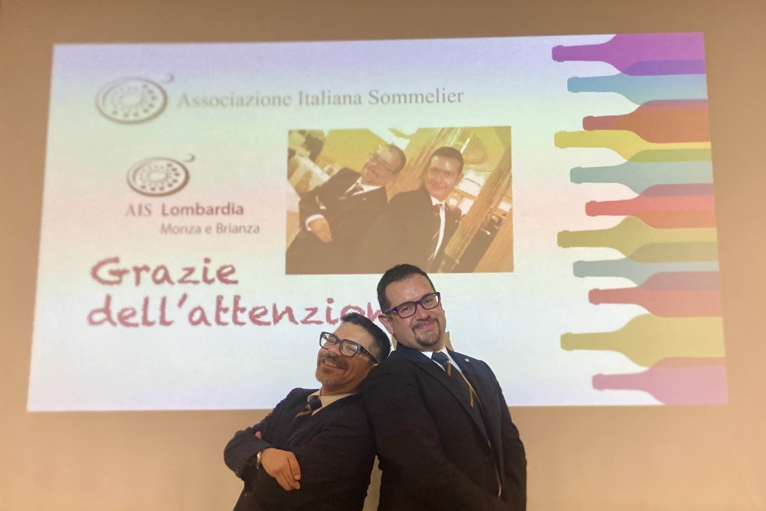 Aperitivo nelle Marche: un viaggio tra colline, mare e tradizioni