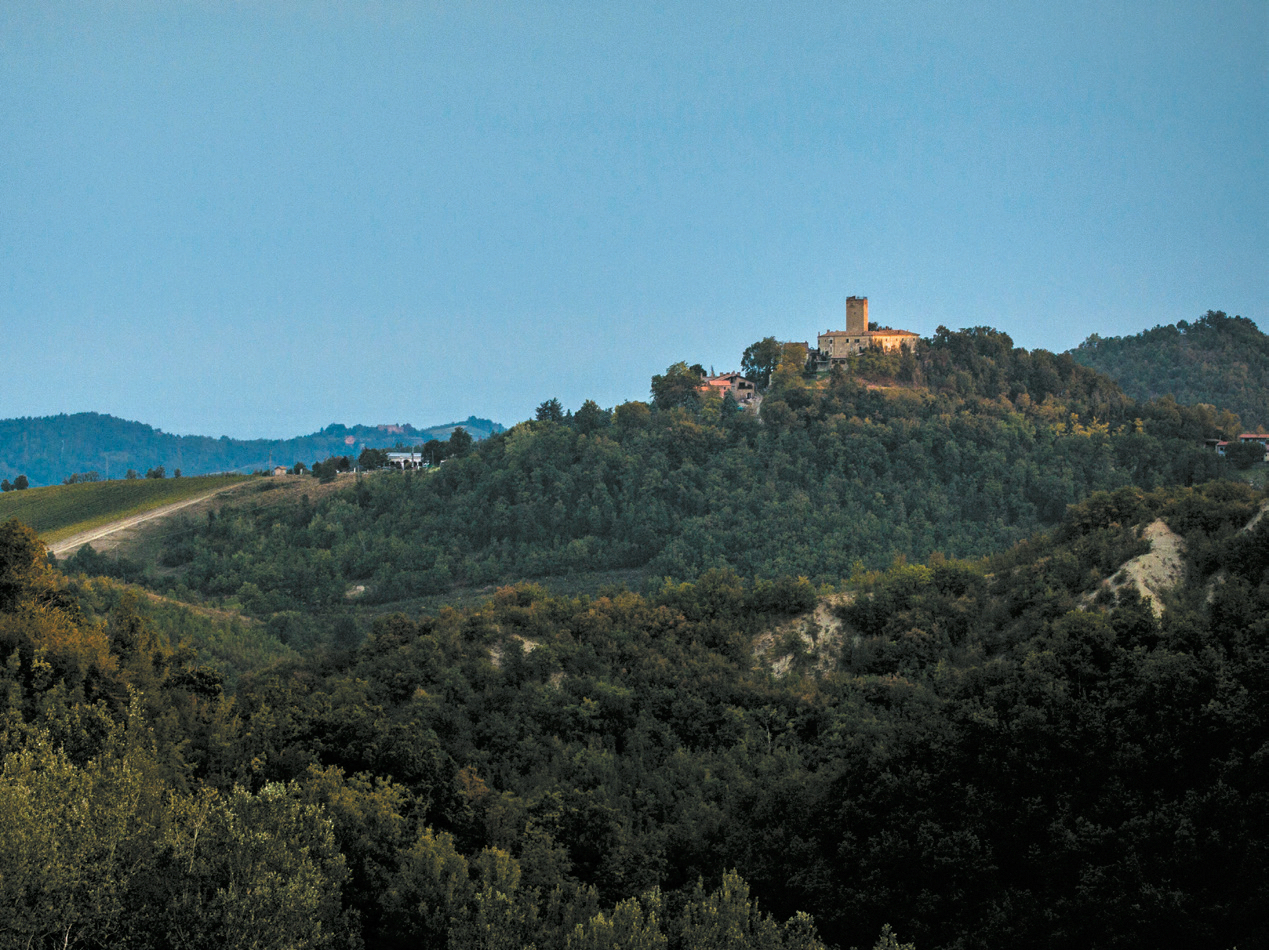 Veduta del Castello di Stefanago (Borgo Priolo - Pavia)